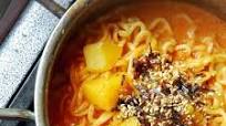 HOT🌞CREAMY SAMYANG CHICKEN NOODLE HOT🌞CREAMY SAMYANG CHICKEN NOODLE