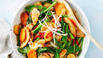 Super-saucy chicken chop suey recipe Super-saucy chicken chop suey recipe
