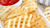 Air Fryer Frozen Waffle Fries Air Fryer Frozen Waffle Fries