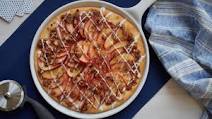 Apple Walnut Streusel Dessert Pizza Apple Walnut Streusel Dessert Pizza