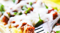 Stuffed Spaghetti Squash with Ground Beef and Cheese Recipe Stuffed Spaghetti Squash with Ground Beef and Cheese Recipe