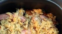 Slow Cooker Pork, Sauerkraut, and Sausages (Choucroute Garnie) Slow Cooker Pork, Sauerkraut, and Sausages (Choucroute Garnie)