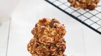 Pecan Dark Choc Chunk Oatmeal Cookies Pecan Dark Choc Chunk Oatmeal Cookies