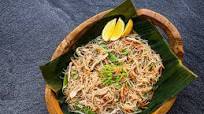 Pancit Bihon (Filipino Rice Noodles) Pancit Bihon (Filipino Rice Noodles)