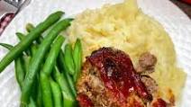 Easy Classic Meatloaf Without Bread Crumbs (Low Carb) Easy Classic Meatloaf Without Bread Crumbs (Low Carb)