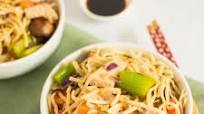 Turkey Chow Mein With Fresh Vegetables Turkey Chow Mein With Fresh Vegetables