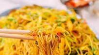 Vegetarian Singapore Noodles Vegetarian Singapore Noodles