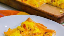 Cheesy Bacon Breakfast Pizza Cheesy Bacon Breakfast Pizza