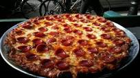 How to Make Chicago-Style Thin Crust Pizza How to Make Chicago-Style Thin Crust Pizza
