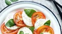 Caprese Salad | Italian Salad With Mozzarella, Tomatoes & Basil Caprese Salad | Italian Salad With Mozzarella, Tomatoes & Basil