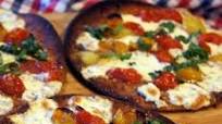 Margherita Pita Pizzas Recipe Margherita Pita Pizzas Recipe