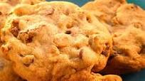 Classic Peanut Butter and Milk Chocolate Chip Cookies Classic Peanut Butter and Milk Chocolate Chip Cookies