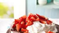 Chocolate-Topped Strawberry Cheesecake Chocolate-Topped Strawberry Cheesecake