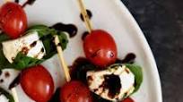 Simple Caprese Salad Skewers Simple Caprese Salad Skewers