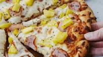 Hawaiian Pizza Recipe (Pineapple Pizza) Hawaiian Pizza Recipe (Pineapple Pizza)