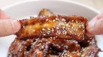 Korean Pan-Fried Sticky Ribs! Korean Pan-Fried Sticky Ribs!