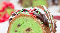 Super Moist Chocolate Pistachio Christmas Bundt Cake Super Moist Chocolate Pistachio Christmas Bundt Cake