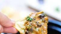 Homemade Cheesy Chili Dip Homemade Cheesy Chili Dip