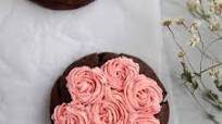 the bachelor chocolate covered strawberry cookie the bachelor chocolate covered strawberry cookie
