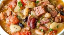 Ham and Bean Soup {Crock Pot Version} Ham and Bean Soup {Crock Pot Version}
