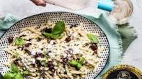 Roasted Pine Nut Hummus Pasta Roasted Pine Nut Hummus Pasta