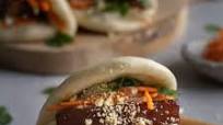 Gua Bao (Taiwanese Pork Belly Bao with Pickled Carrots and Daikon) Gua Bao (Taiwanese Pork Belly Bao with Pickled Carrots and Daikon)