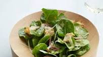Creamy Caesar Salad with Torn Croutons Creamy Caesar Salad with Torn Croutons