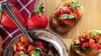 Strawberry Basil Bruschetta Strawberry Basil Bruschetta
