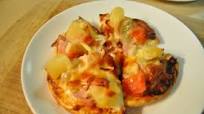 Ham and Pineapple Pizza Ham and Pineapple Pizza