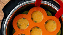 Instant Pot / Pressure Cooker Egg Bites Instant Pot / Pressure Cooker Egg Bites