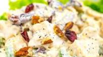 Cranberry Chicken Salad with Pecans Cranberry Chicken Salad with Pecans