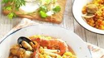 Paella clásica de marisco Paella clásica de marisco