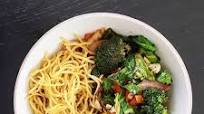 Vegetable Stir Fry with Noodles Vegetable Stir Fry with Noodles