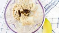 Almond Milk Banana Oatmeal Smoothie Recipe Almond Milk Banana Oatmeal Smoothie Recipe