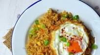 Lucky Me! Pancit Canton Fried Rice Lucky Me! Pancit Canton Fried Rice