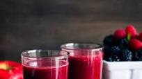 Soothing Hot Apple Berry Ginger Juice Soothing Hot Apple Berry Ginger Juice