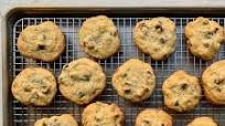 Barbara Bush's Famous Chocolate Chip Cookies Barbara Bush's Famous Chocolate Chip Cookies