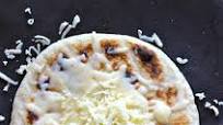 Arepas de Queso (Cheese Arepas) Arepas de Queso (Cheese Arepas)
