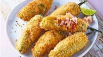 Jalapeños empanizados rellenos de atún Jalapeños empanizados rellenos de atún