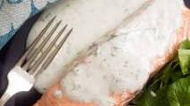 Poached Salmon With Dill-Yogurt Sauce Recipe Poached Salmon With Dill-Yogurt Sauce Recipe
