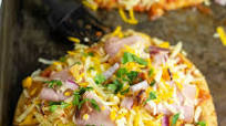 Flatbread Hawaiian Pizza Flatbread Hawaiian Pizza