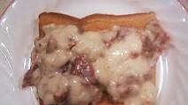 Creamed Chipped Beef on Toast (SOS) Creamed Chipped Beef on Toast (SOS)