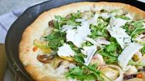 Easy Cast Iron Pizza in Less than an Hour Easy Cast Iron Pizza in Less than an Hour