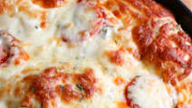 Crispy Cheese Pan Pizza Crispy Cheese Pan Pizza