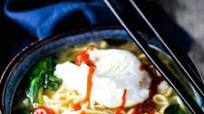 Spinach-Ramen Noodle Soup with Poached Egg Spinach-Ramen Noodle Soup with Poached Egg