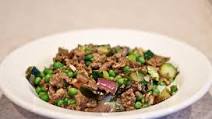 Kheema with Cardamom and Curry Leaves Kheema with Cardamom and Curry Leaves