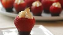 Chocolate Dipped Cheesecake Filled Strawberries Chocolate Dipped Cheesecake Filled Strawberries
