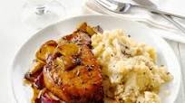 Pork Chops With Apples and Garlic Smashed Potatoes Pork Chops With Apples and Garlic Smashed Potatoes