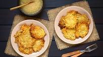 Crispy Hanukkah Potato Pancakes (Latkes) Crispy Hanukkah Potato Pancakes (Latkes)