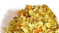 Egg Maggi with Vegetables Egg Maggi with Vegetables